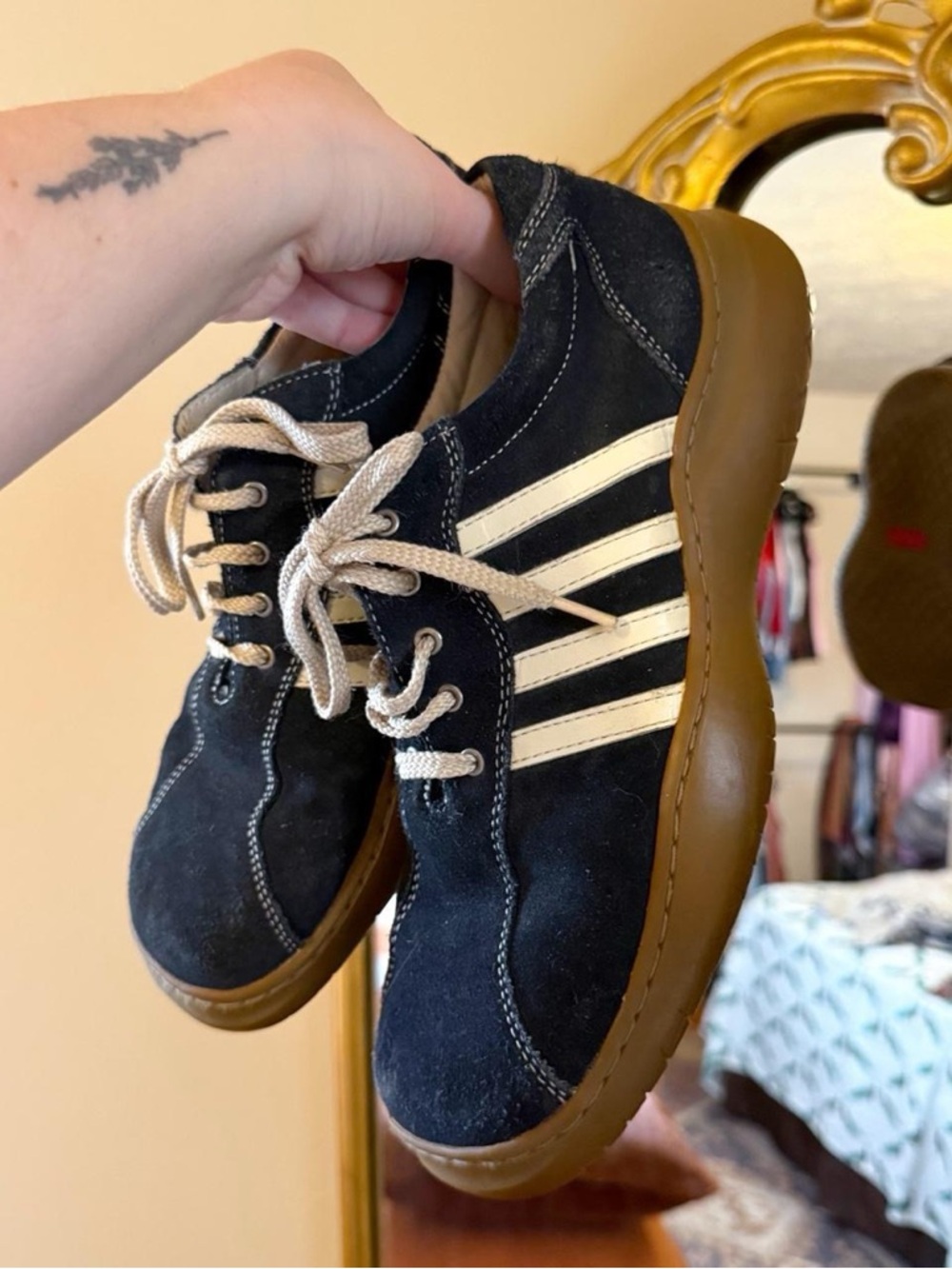 Steve Madden navy blue & cream sneakers